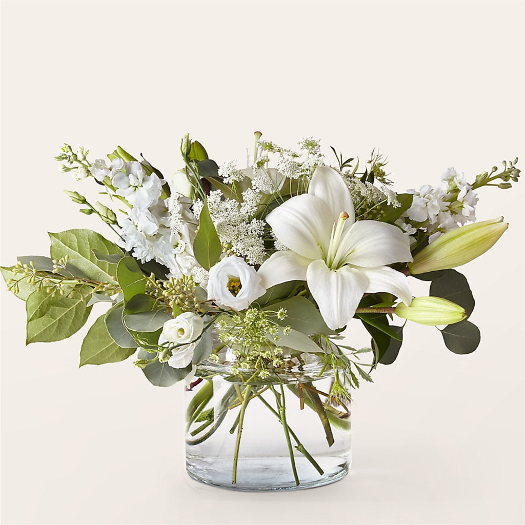 Alluring Elegance Bouquet – Gibsonia Flowers, Lakeland FL