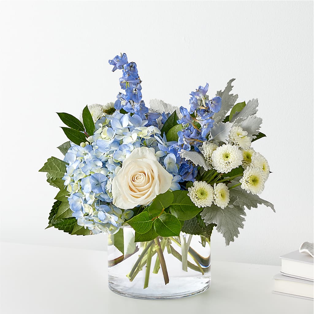 Clear Skies Bouquet – Gibsonia Flowers, Lakeland FL