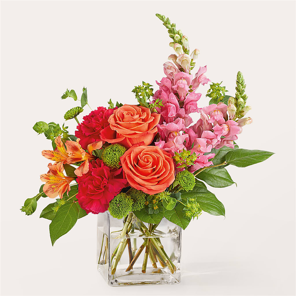 Cosmopolitan Bouquet – Gibsonia Flowers, Lakeland FL