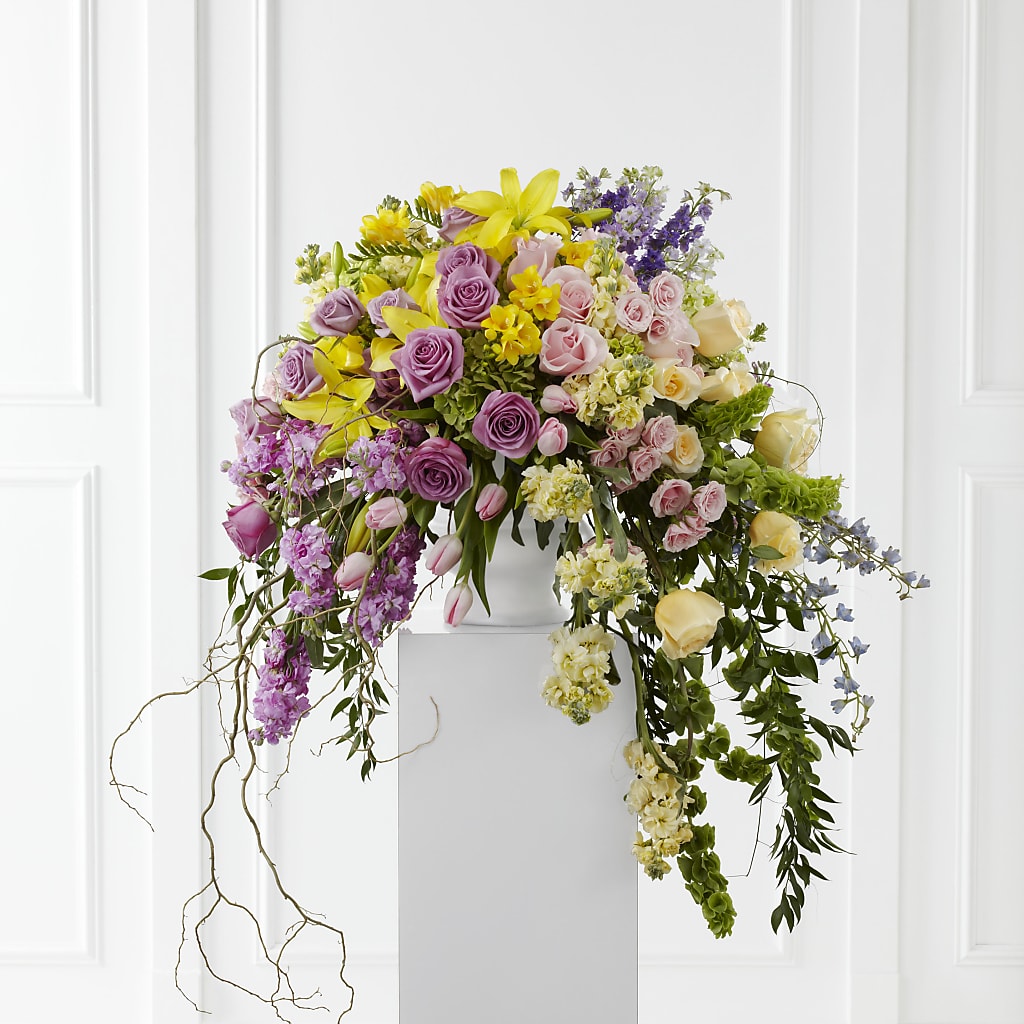 Display of Affection Arrangement – Gibsonia Flowers, Lakeland FL