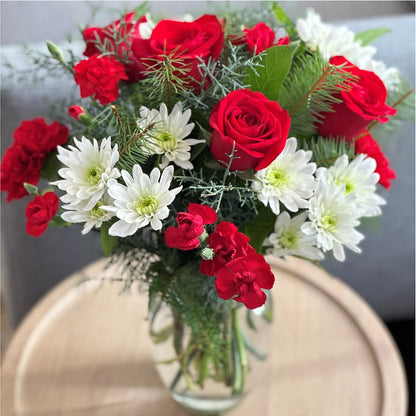 Seasonal Magic Bouquet –  Gibsonia Flowers, Lakeland FL