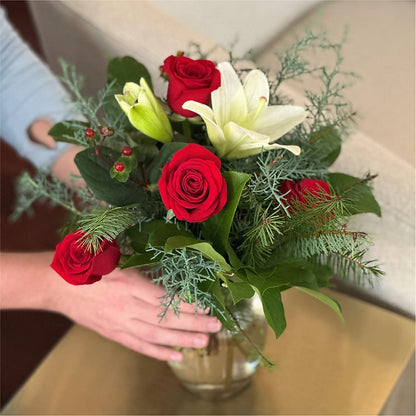 Glittering Lights Bouquet –  Gibsonia Flowers, Lakeland FL