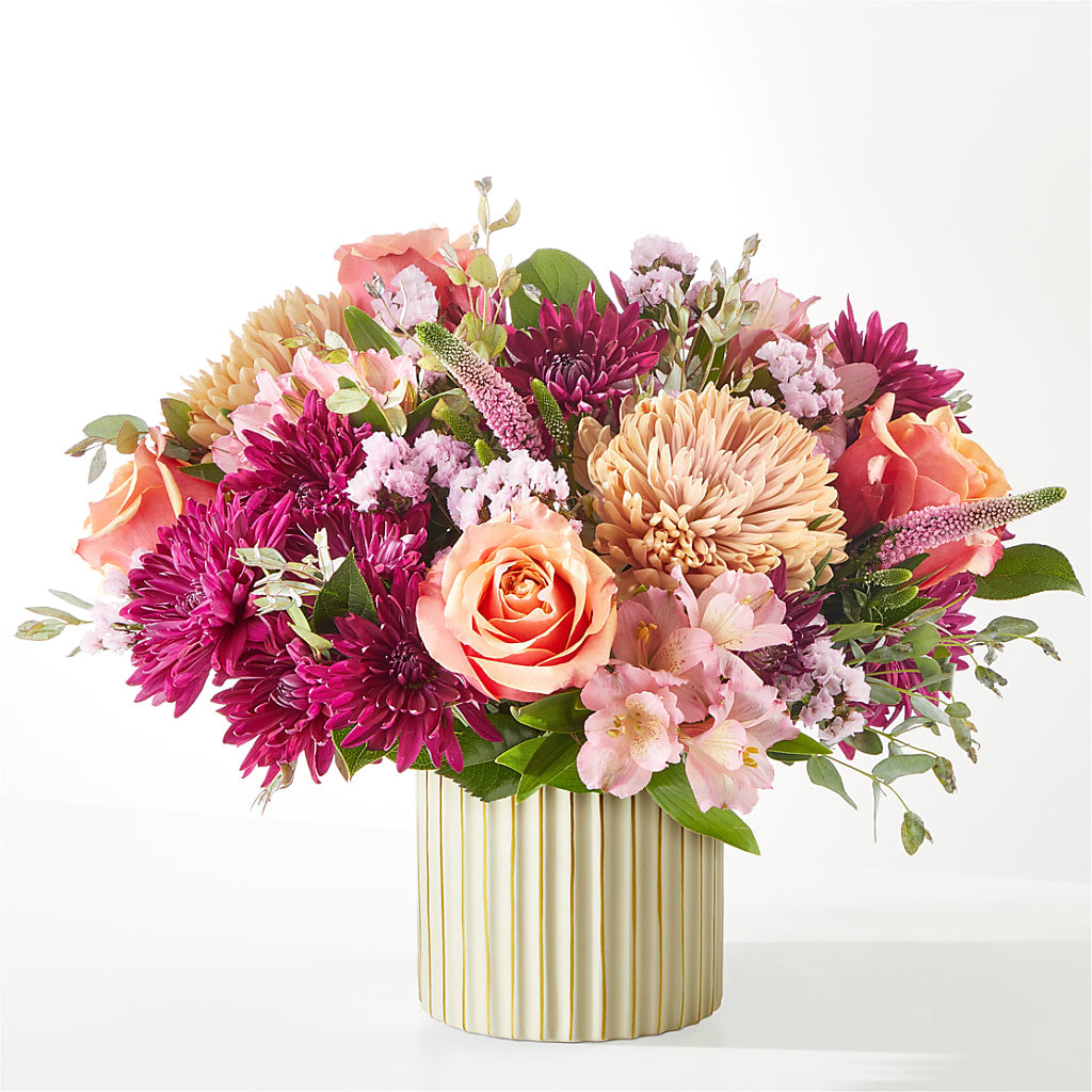 Berry Cobbler Bouquet with Ivory Vase –  Gibsonia Flowers, Lakeland FL